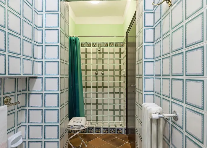 Вилла Rinaldi 6, Emma