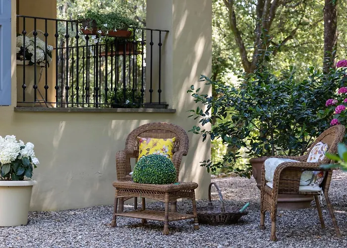 Rinaldi 6, Emma Вилла *